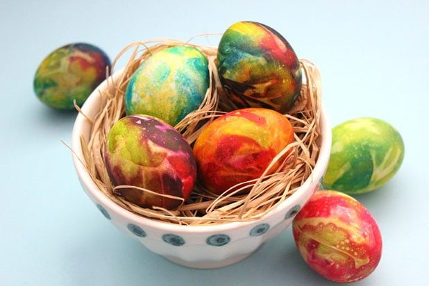 How to Color Easter Eggs