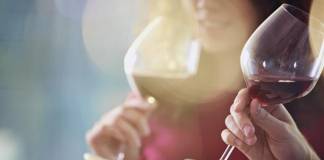 Women Drinking Alcohol Faces Serious Problems