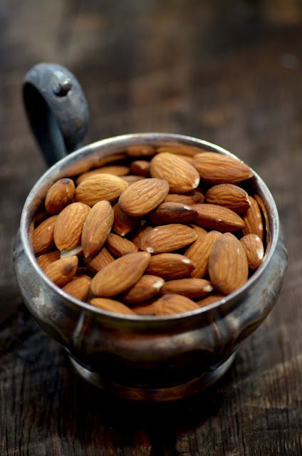 Eating Almonds as a Weight Loss Technique