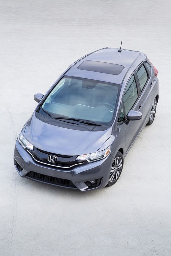 Honda Fit Automatic 2016 : For Those in Need of a Small but Reliable Subcompact